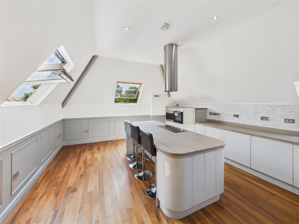Additional image 10 of 2 bed flat for saleFerriby Road, Hessle HU13