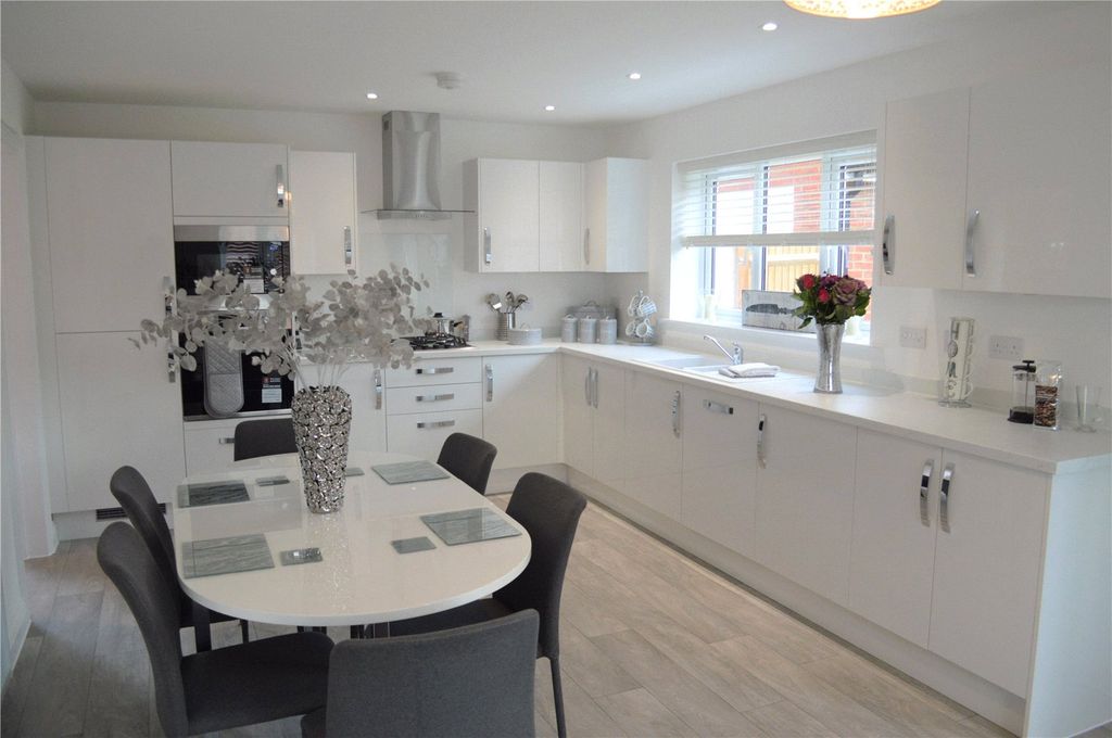 Additional image 2 of 4 bed detached house for saleSelborne Park, 35 Thistledown Road, Alton GU34