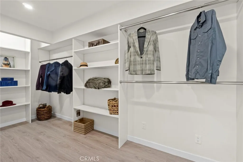 Additional image 91 of 7010 Loyal Trail, Los Angeles, CA 90068