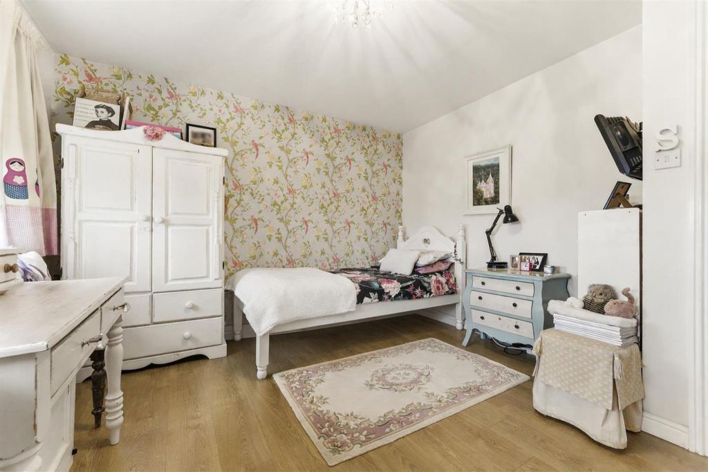 Additional image 16 of 4 bed detached house for saleStarlight View, Westward Rise, Marine Heights, Barry CF62