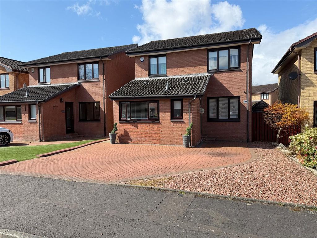 3 bed detached house for saleFarm Court, Bothwell, Glasgow G71