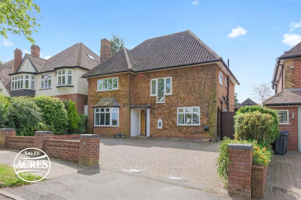 Pilkington Avenue, Sutton Coldfield
