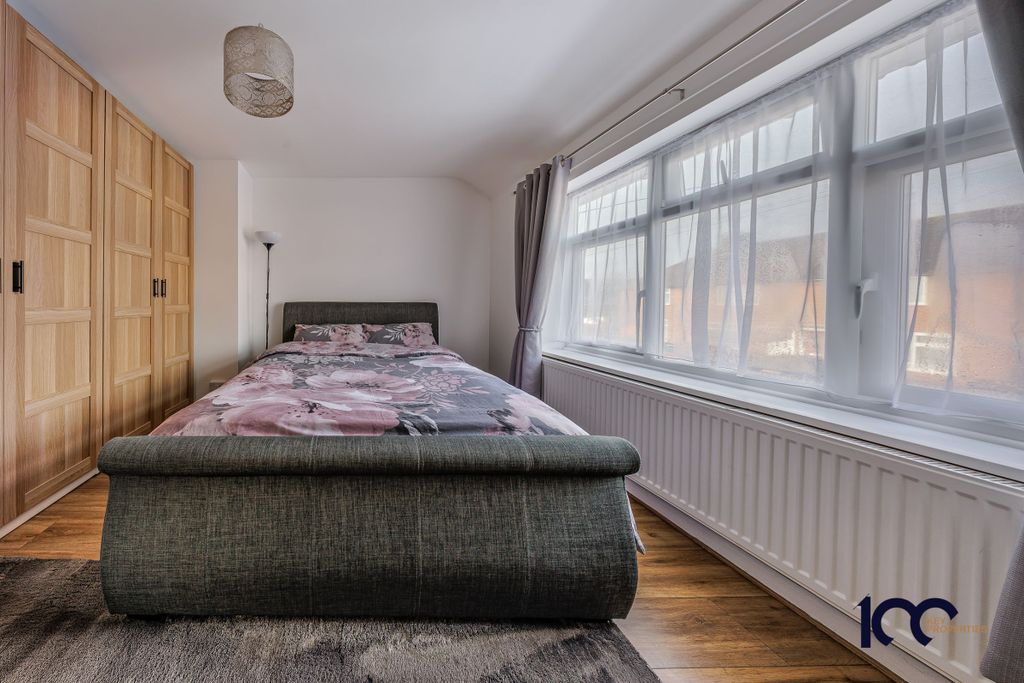 Additional image 12 of 4 bed semi-detached house for saleEliot Road, Dagenham RM9