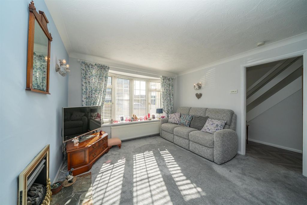 Additional image 5 of 3 bed property for saleBreakspeare Road, Abbots Langley WD5