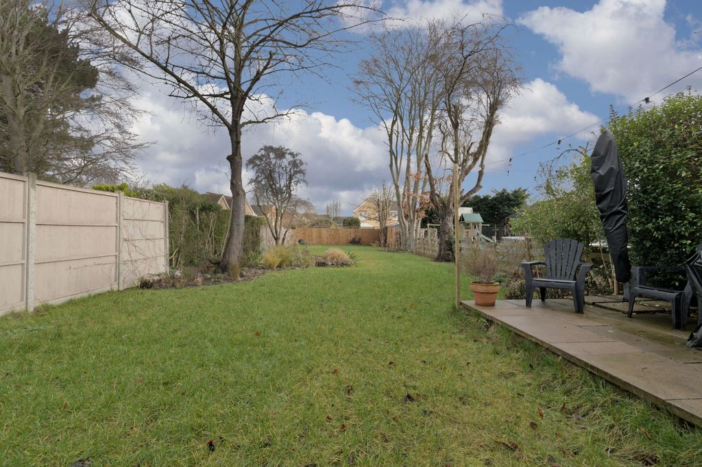 Additional image 16 of 3 bed semi-detached house for saleLondon Road, Biggleswade SG18