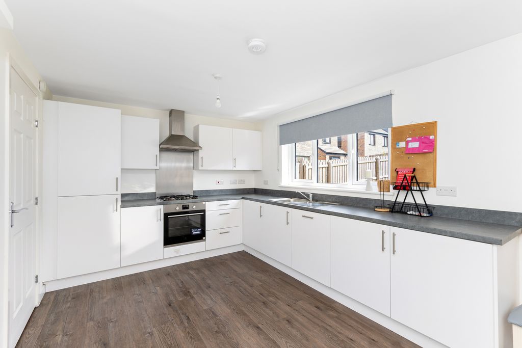 Additional image 6 of 4 bed detached house for sale15 Goldeneye Drive, Gilmerton, Edinburgh EH17
