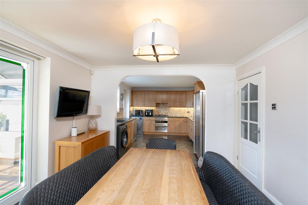 Additional image 7 of 4 bed detached house for saleBlue Hill Lane, Wortley, Leeds LS12