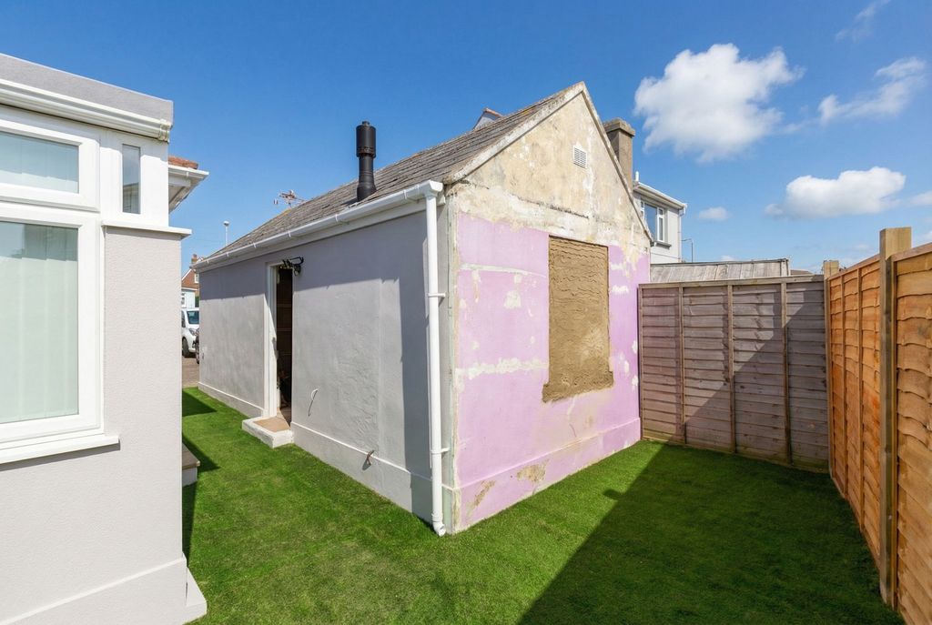 Additional image 31 of 3 bed bungalow for saleManjilles Villa, St Saviour JE2