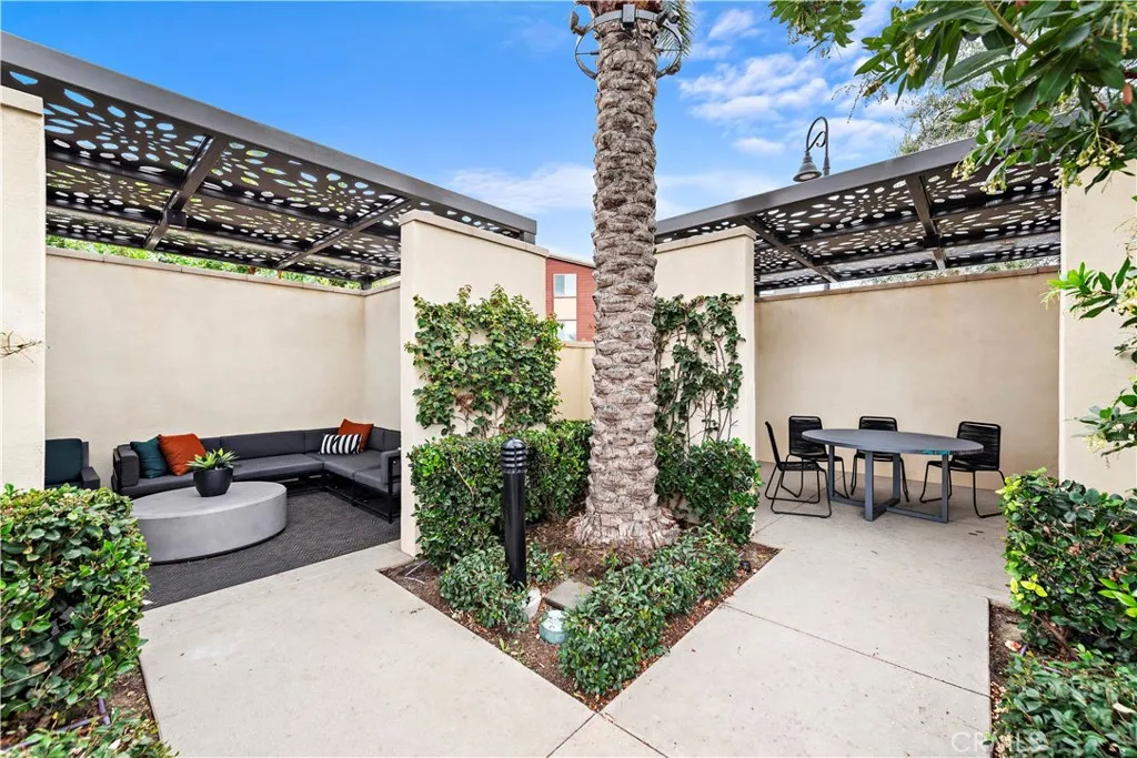 Additional image 22 of 235 Carmona, Lake Forest, CA 92630