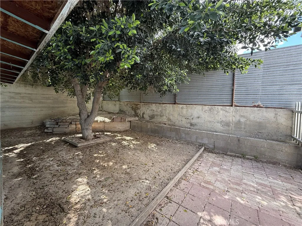 Additional image 56 of 407 E Street, Taft, CA 93268