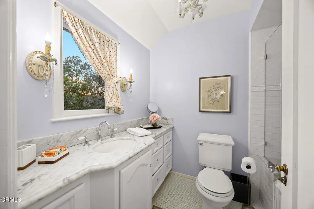 Additional image 52 of 555 Meadow Grove Street, La Canada Flintridge, CA 91011