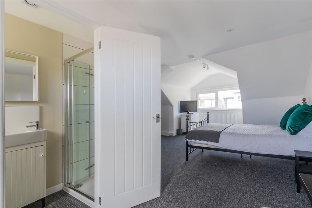 Additional image 18 of 4 bed property for saleLower Cathedral Road, Riverside, Cardiff CF11