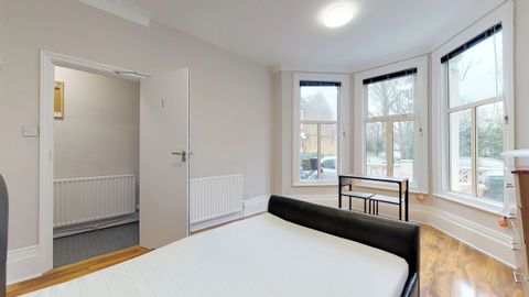 Falkland Road, Finsbury Park N8, Room to rent