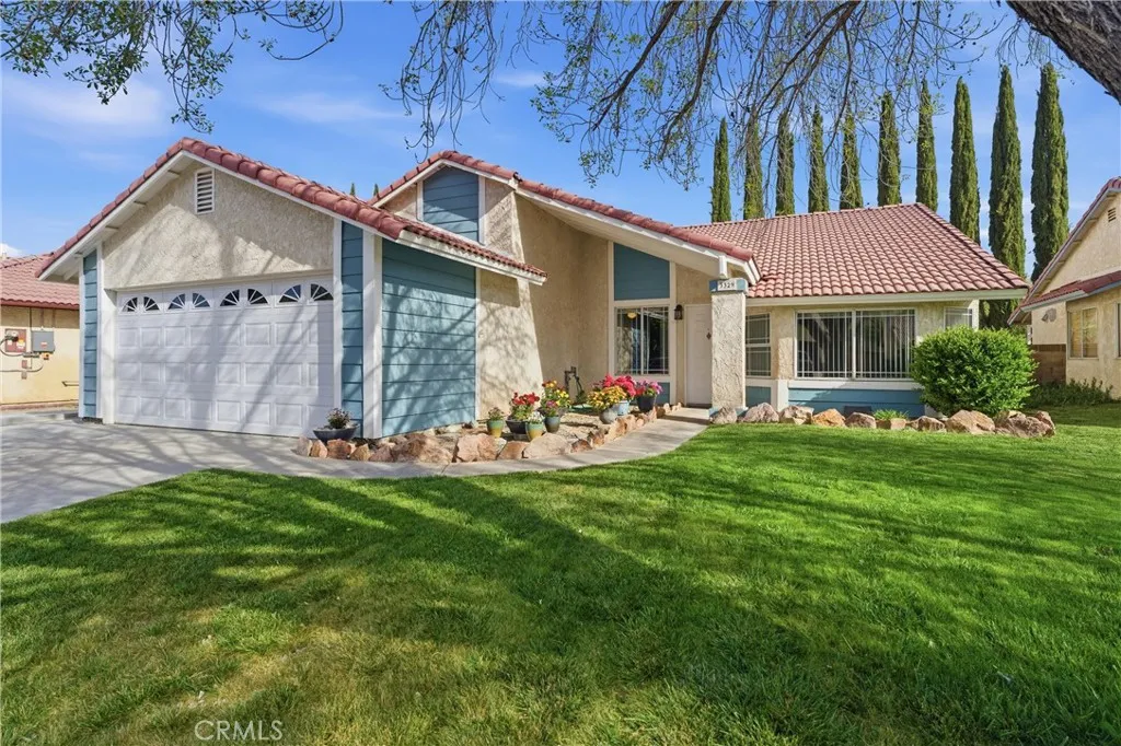 Additional image 3 of 3329 W Avenue J3, Lancaster, CA 93536