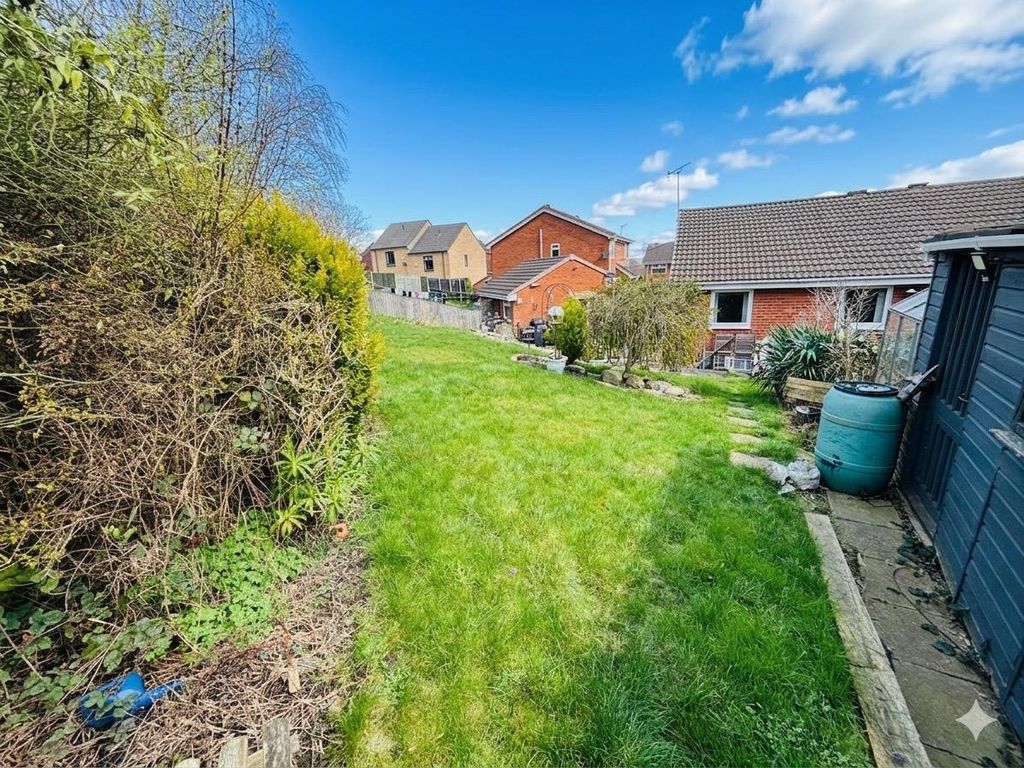 Additional image 17 of 2 bed semi-detached bungalow for saleThornhill Croft, Wortley, Leeds LS12
