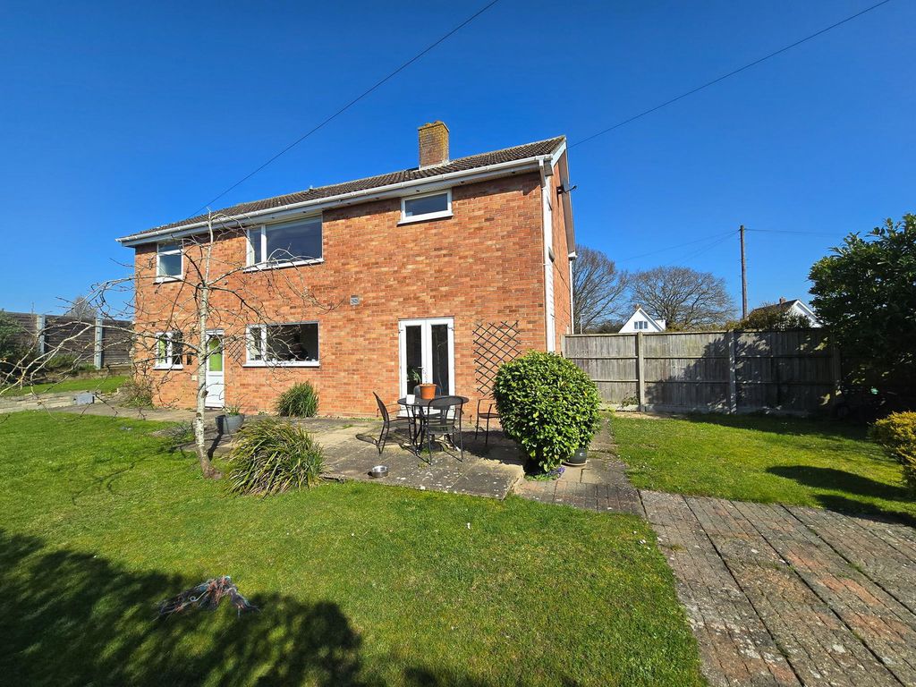 Additional image 3 of 5 bed detached house for saleKent Close, Attleborough NR17