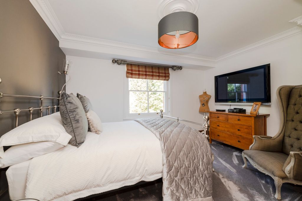 Additional image 10 of 4 bed detached house for saleOverthorpe, Banbury, Oxfordshire OX17