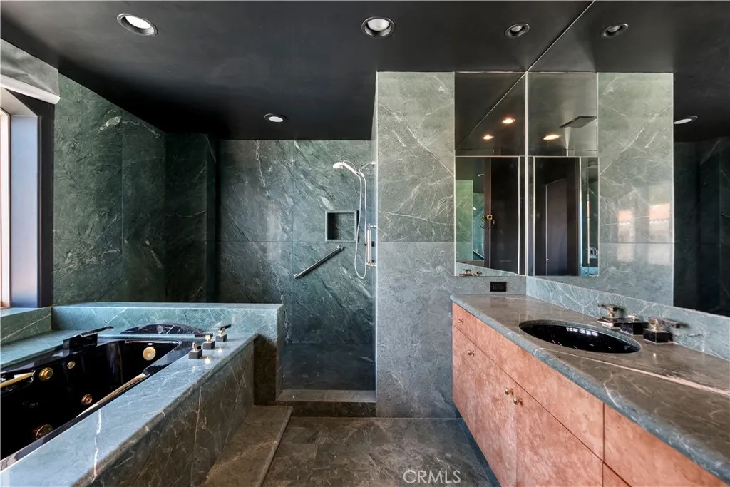 Additional image 31 of 53 Marguerite Dr, Rancho Palos Verdes, CA 90275