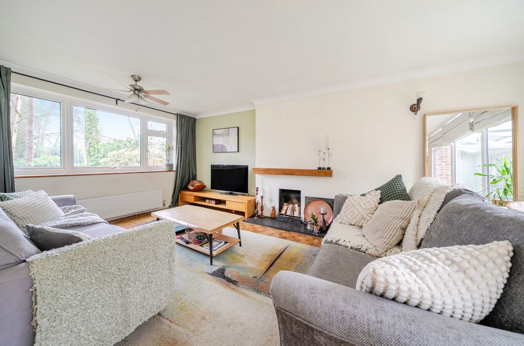 Additional image 15 of 4 bed detached house for salePinewood Gardens, Bagshot, Surrey GU19