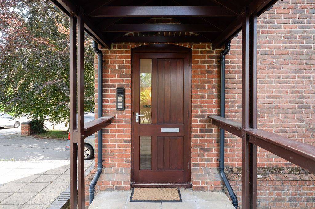 Additional image 21 of 3 bed flat for saleMaltsters Way, Oulton Broad NR32