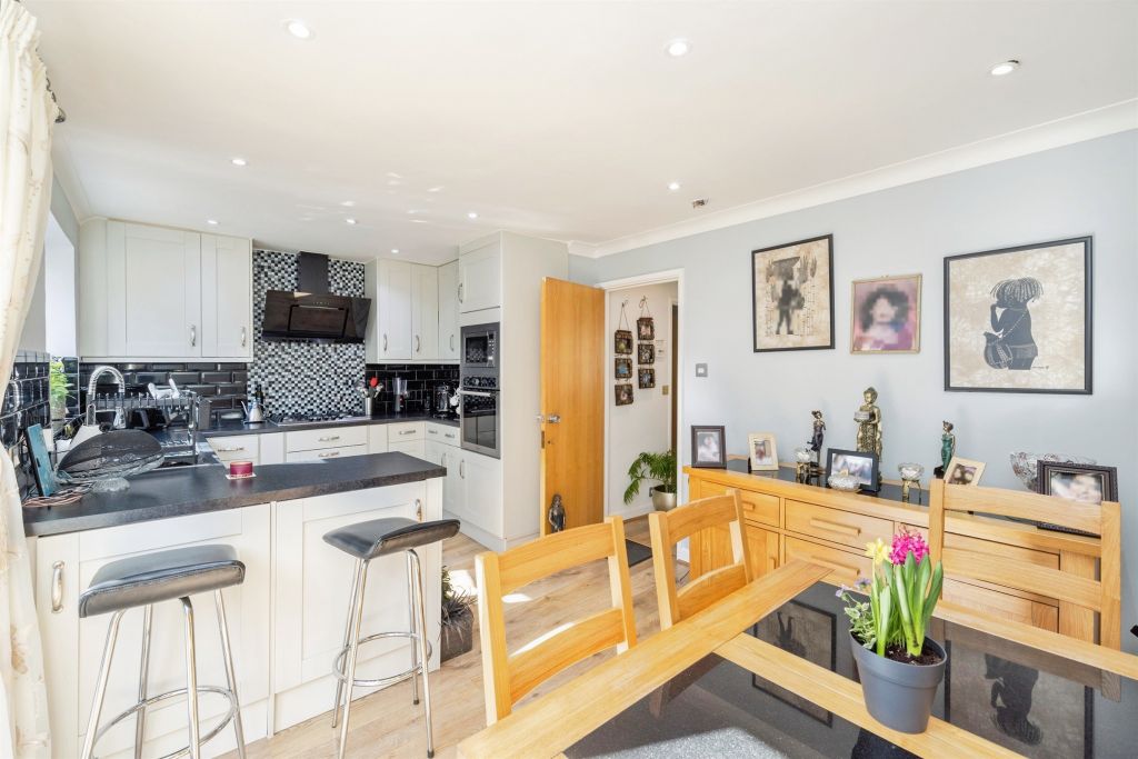 Additional image 20 of 3 bed terraced house for saleMargeholes, Watford WD19