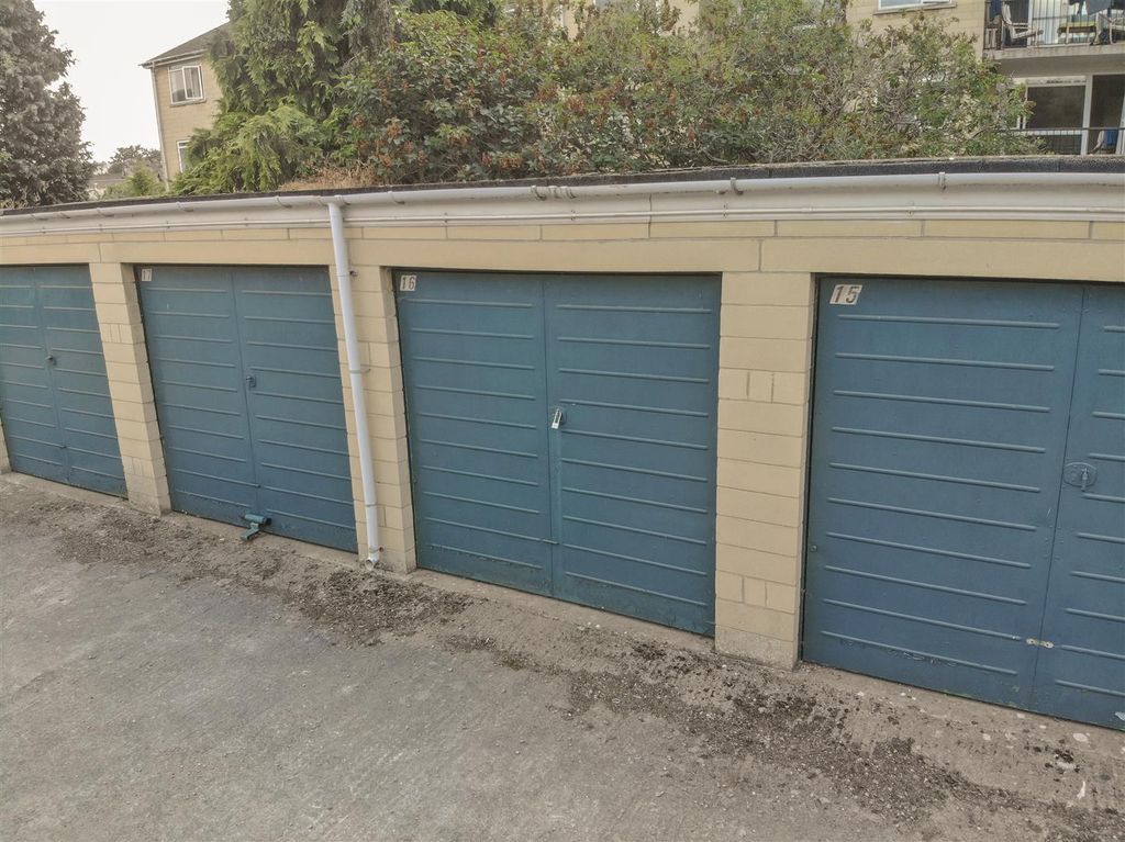 Additional image 17 of 3 bed flat for saleRochfort Court, Bath BA2