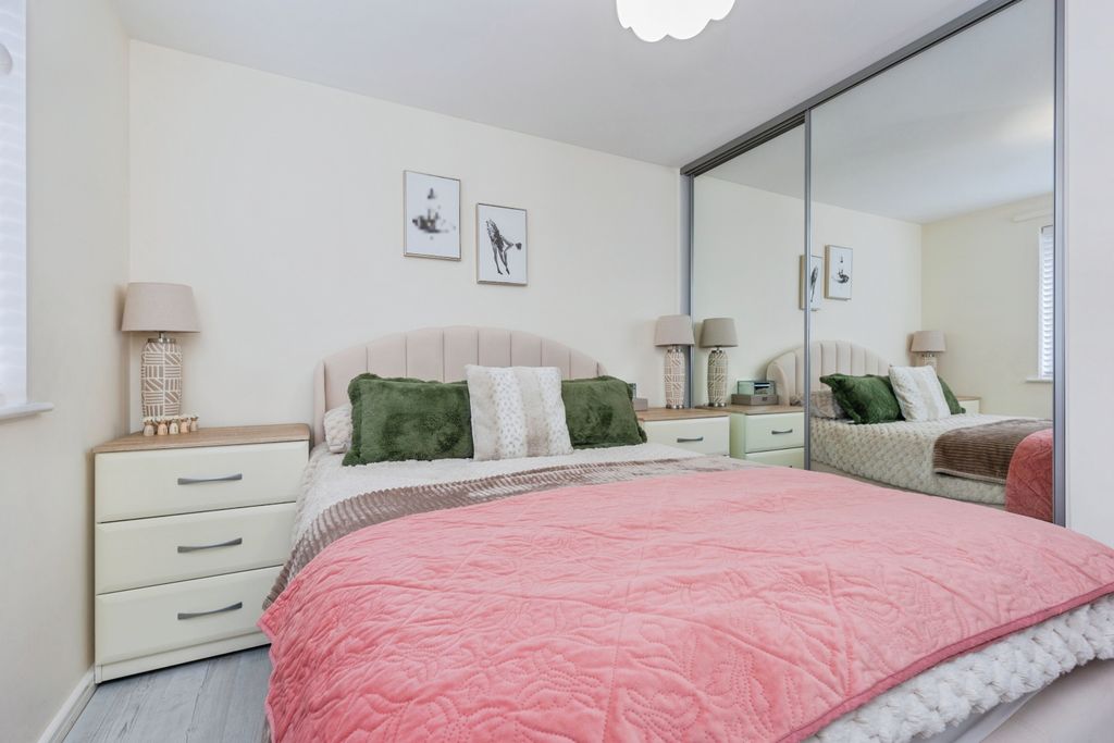 Additional image 11 of 2 bed flat for saleBramble Court, Stalybridge SK15