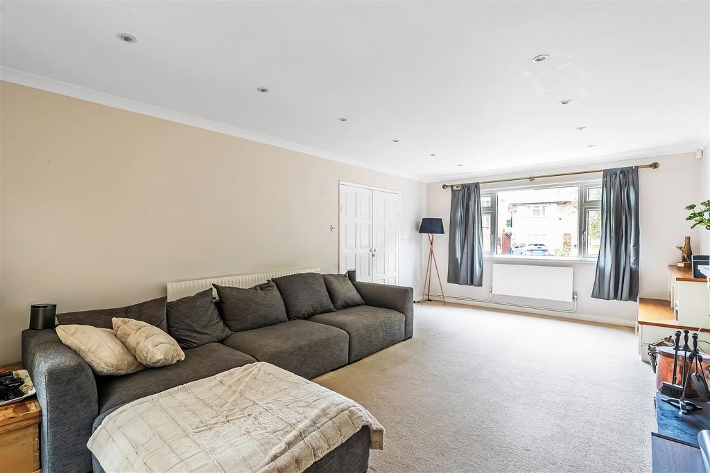 Additional image 2 of 4 bed detached house for saleAgates Lane, Ashtead KT21