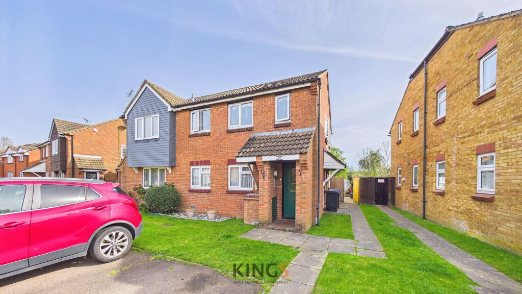 Nash Close, North Mymms, AL9