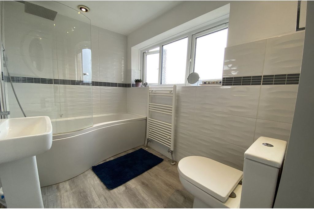 Additional image 11 of 4 bed detached house for saleBeech Avenue, Biggleswade SG18