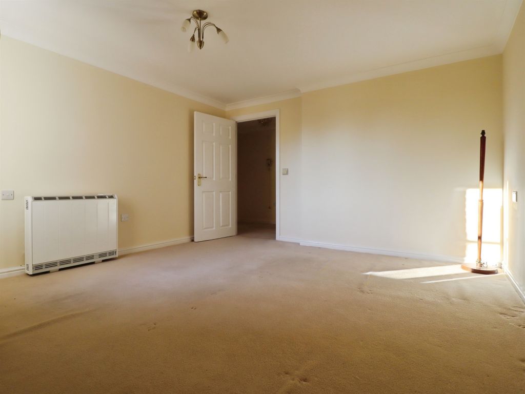 Additional image 10 of 1 bed flat for saleCardiff Road, Llandaff, Cardiff CF5