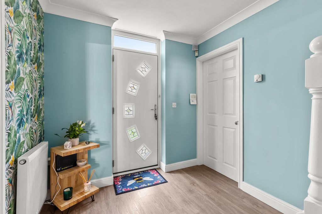 Additional image 24 of 6 bed detached house for saleAgincourt Drive, Bingley, West Yorkshire BD16