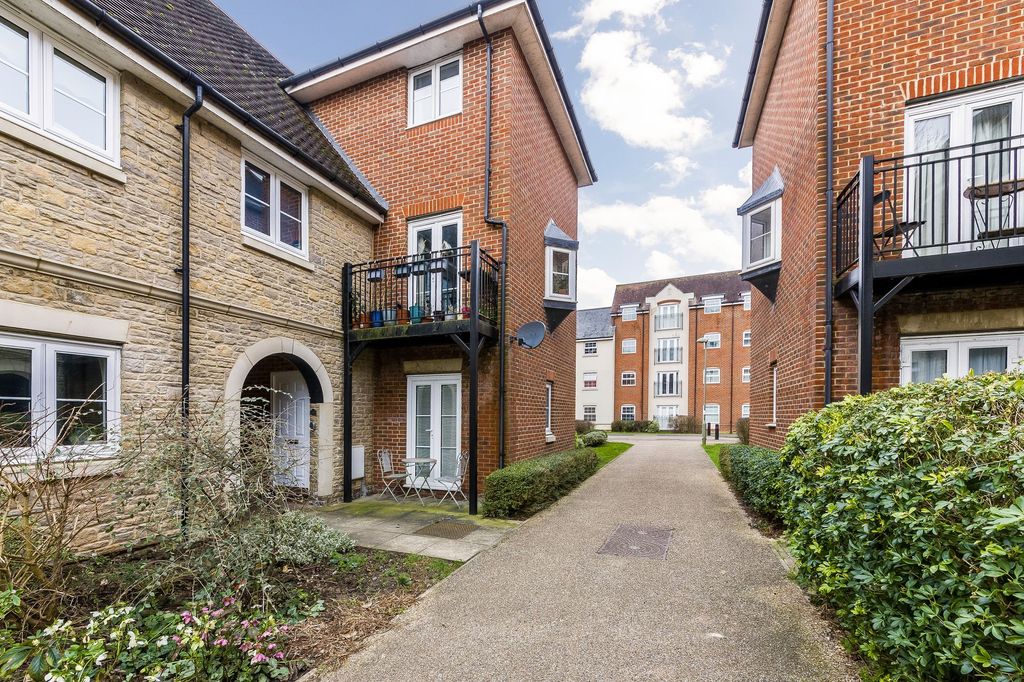 Additional image 18 of 1 bed flat for saleThames View, Abingdon OX14