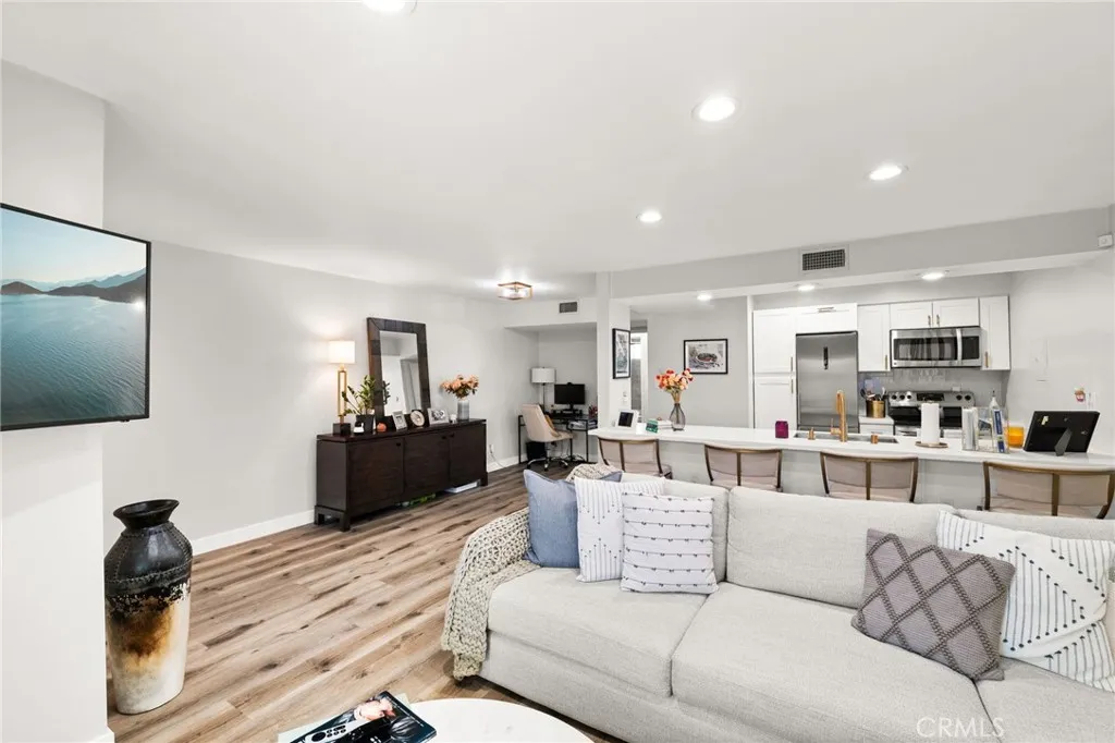 Additional image 54 of 4950 Louise Ave Unit 304, Encino, CA 91316