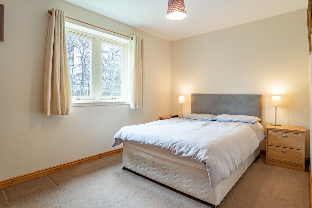 Additional image 15 of 2 bed flat for saleAdmirals Court, Inverness IV2