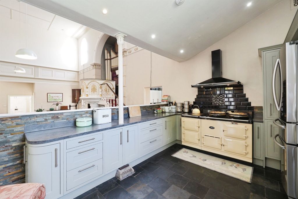 Additional image 5 of 4 bed detached house for saleBondgate, Castle Donington, Derby DE74