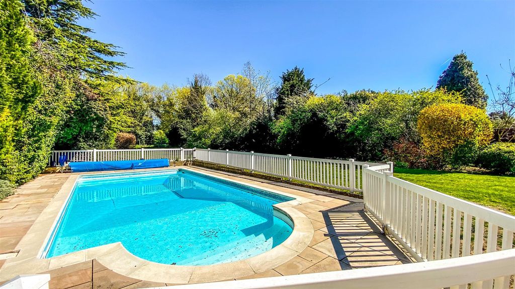Additional image 14 of 5 bed detached house for saleHigher Drive, Banstead SM7