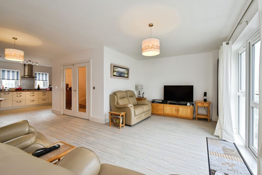 Additional image 5 of 4 bed town house for saleBwlchygwynt, Llanelli, Carmarthenshire SA15