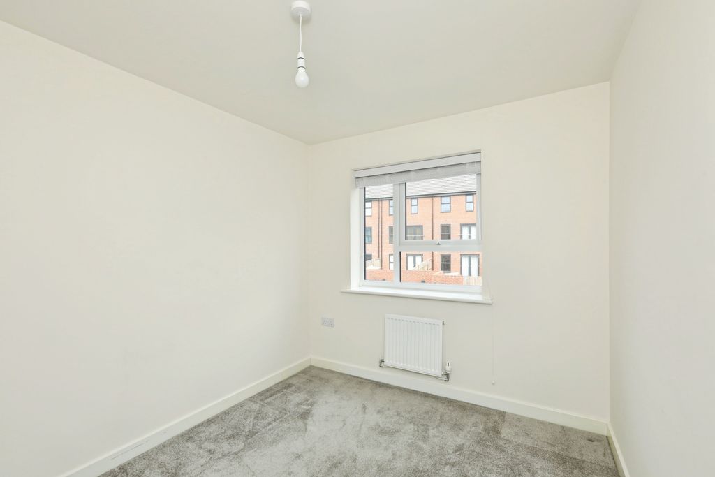 Additional image 10 of 3 bed semi-detached house for saleSandpiper Drive, Doncaster DN4