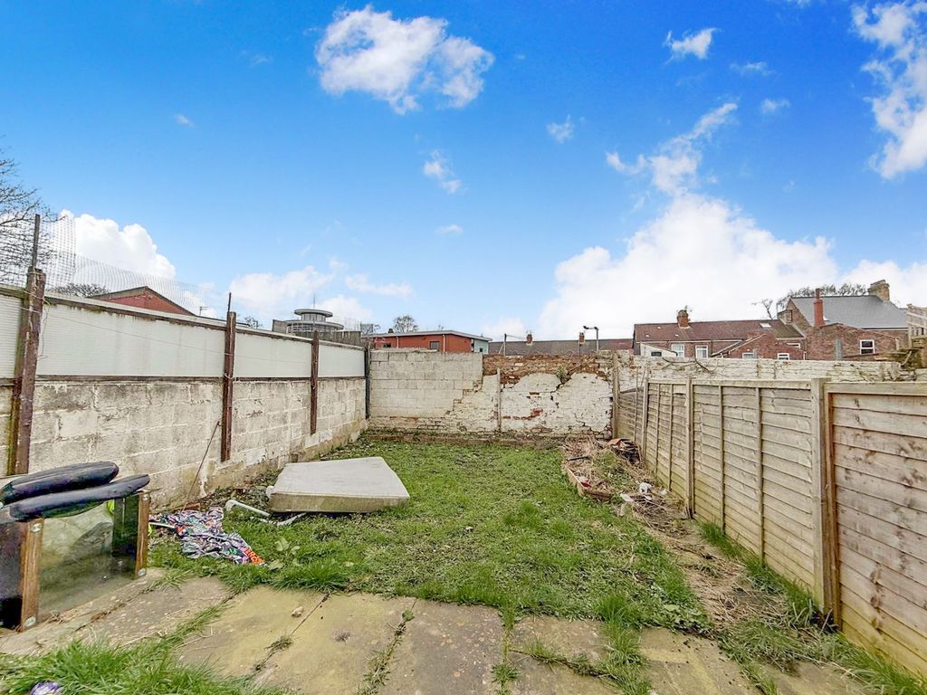Additional image 12 of 4 bed flat for saleMelrose Street, Hull HU3