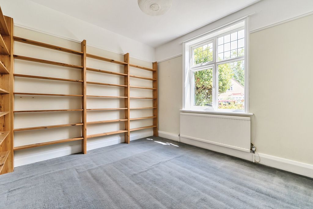 Additional image 19 of 6 bed detached house for saleNorthcourt Avenue, Reading, Berkshire RG2
