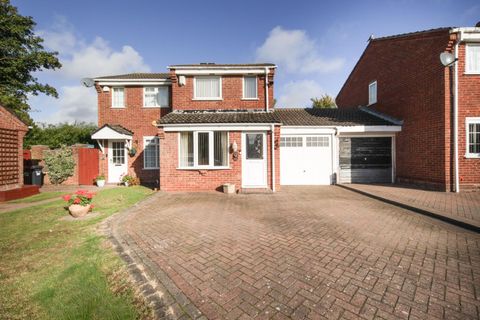 Tackford Close, Castle Bromwich B36