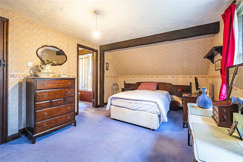 Additional image 11 of 4 bed detached house for saleCastle Gateway, Berkhamsted, Hertfordshire HP4