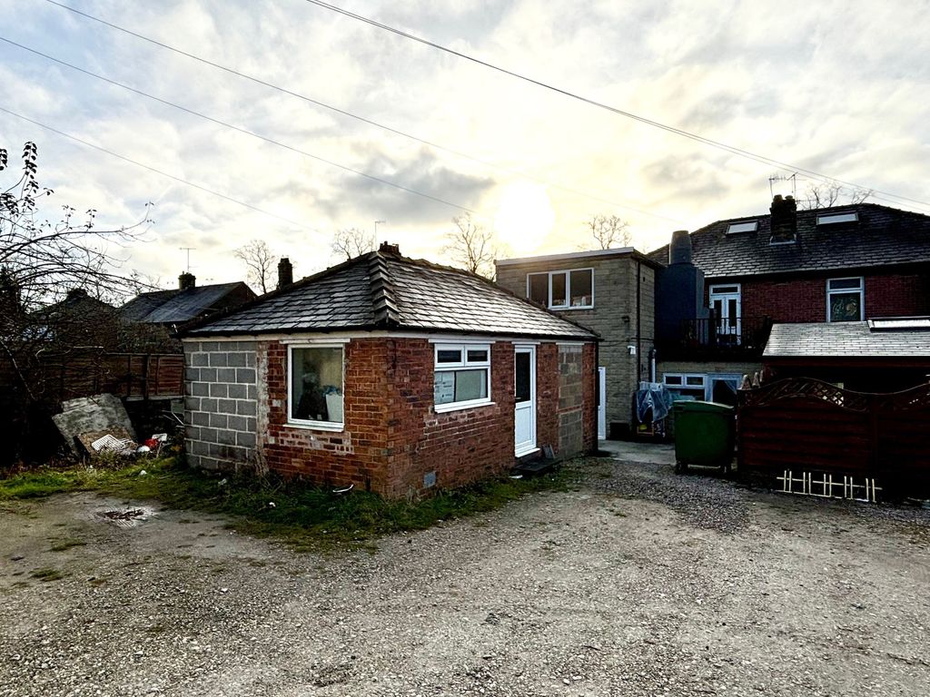 Additional image 10 of 2 bed flat for saleDale Road North, Darley Dale, Matlock DE4
