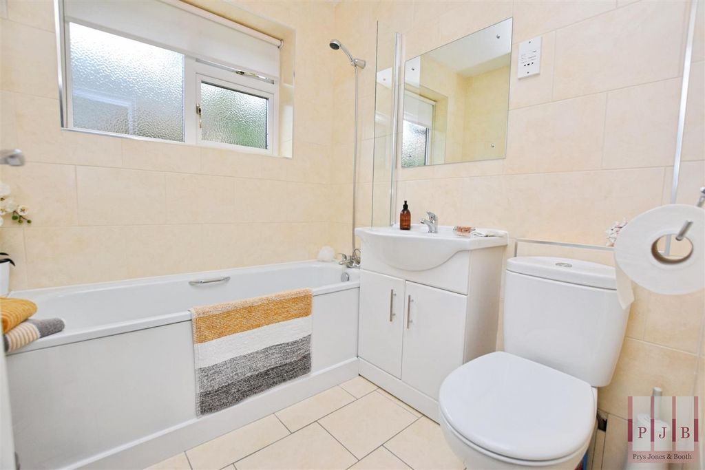 Additional image 17 of 3 bed detached bungalow for saleLon Cynan, Abergele LL22