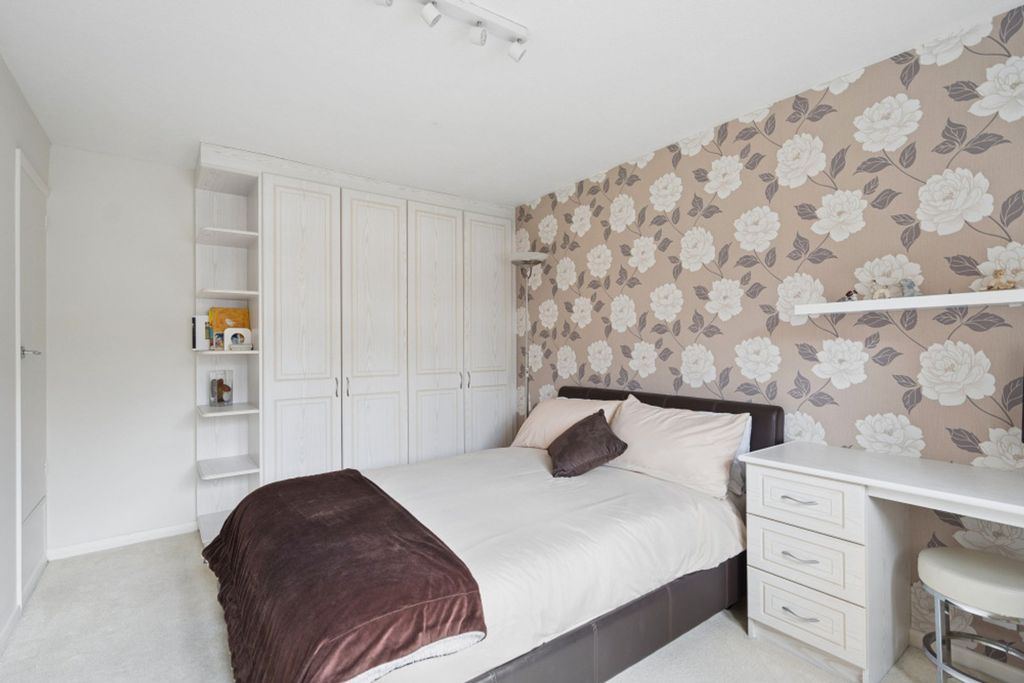 Additional image 13 of 4 bed link detached house for saleLower Tail, Carpenders Park, Watford WD19