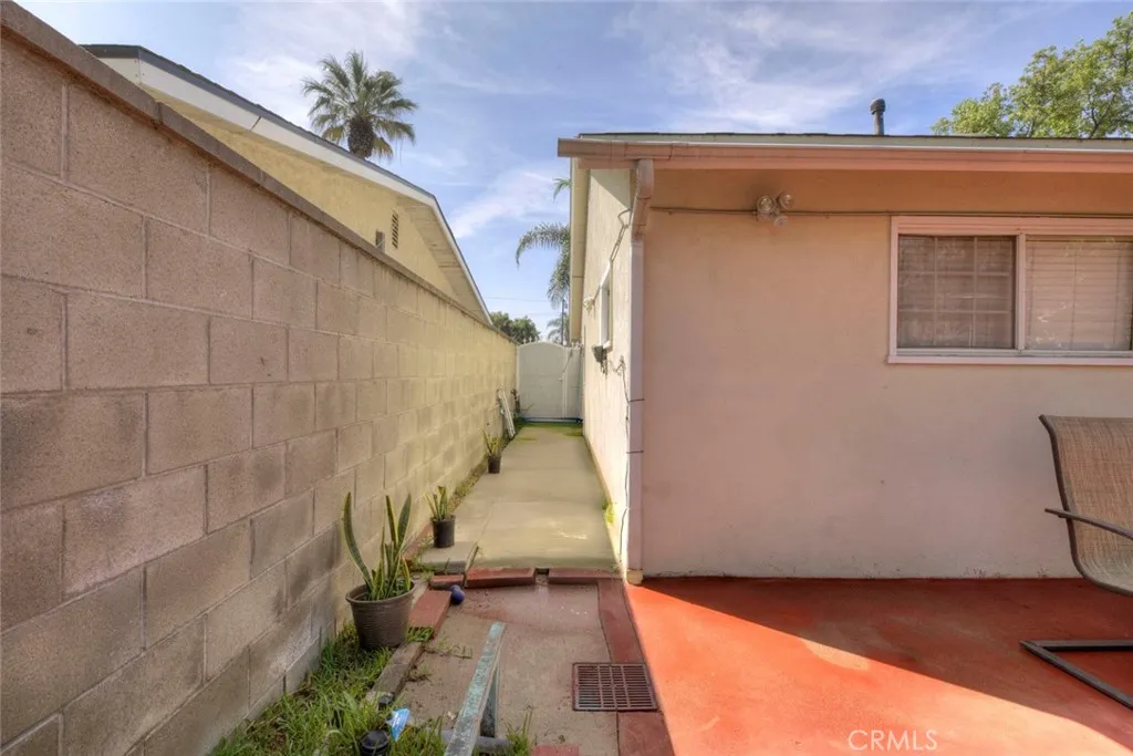Additional image 14 of 1029 E Galatea St, Azusa, CA 91702