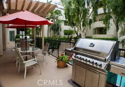 Additional image 31 of 5325 Newcastle Ave Unit 322, Encino, CA 91316