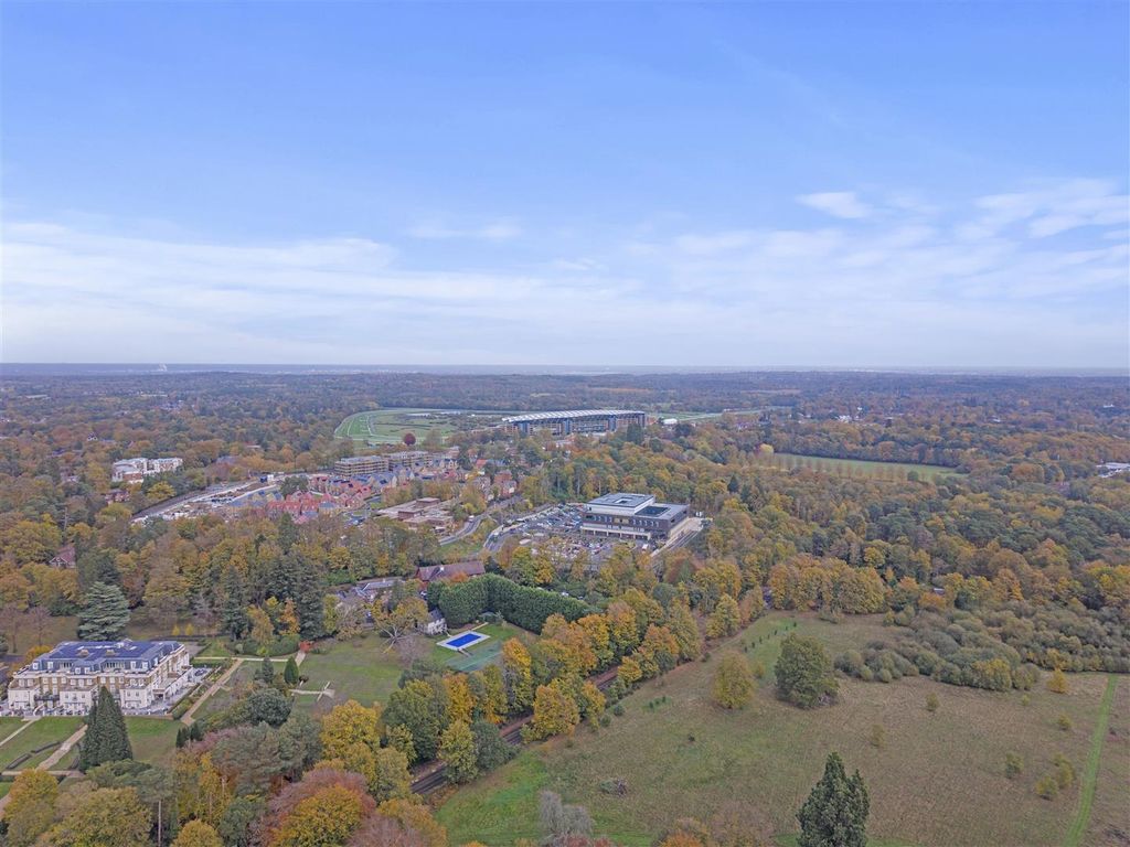 Additional image 23 of 3 bed flat for salePrince Albert Drive, Ascot SL5