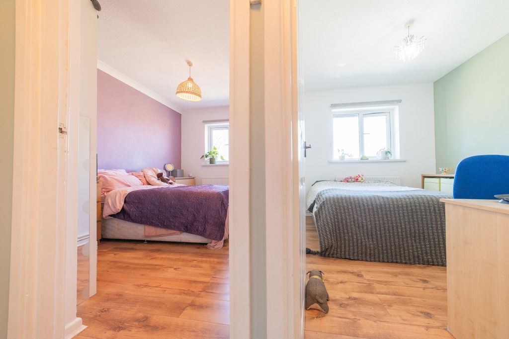Additional image 16 of 2 bed flat for saleStacey Court, Roath CF24